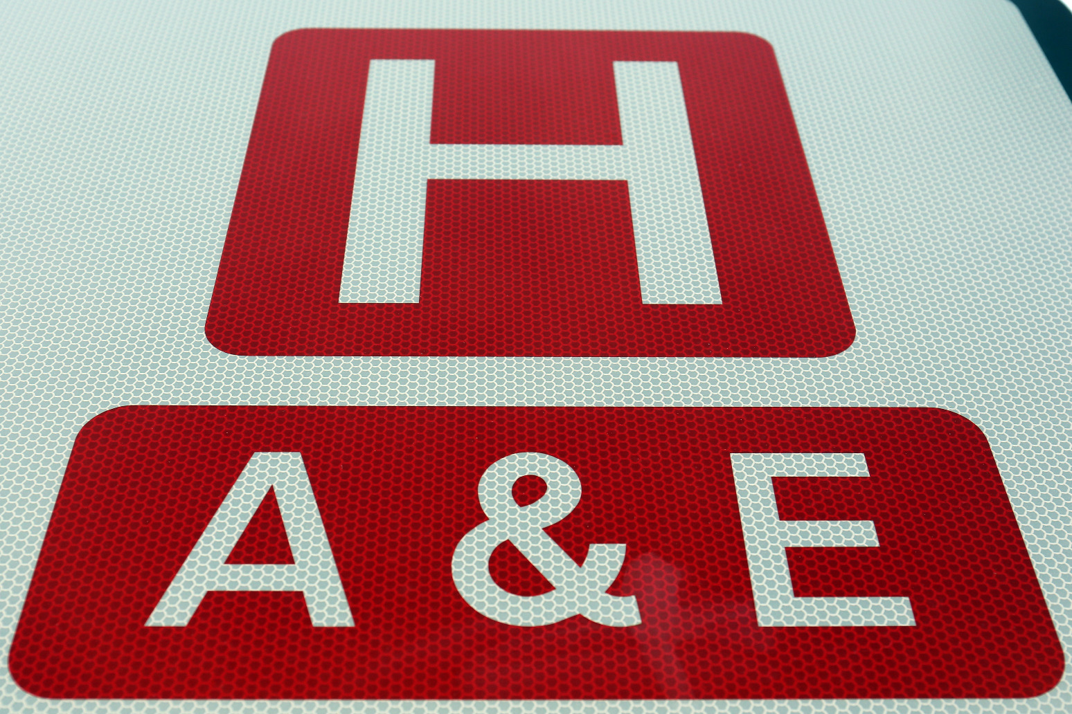 Almost one third of patients in Scotland wait longer than four hours in A&E 
