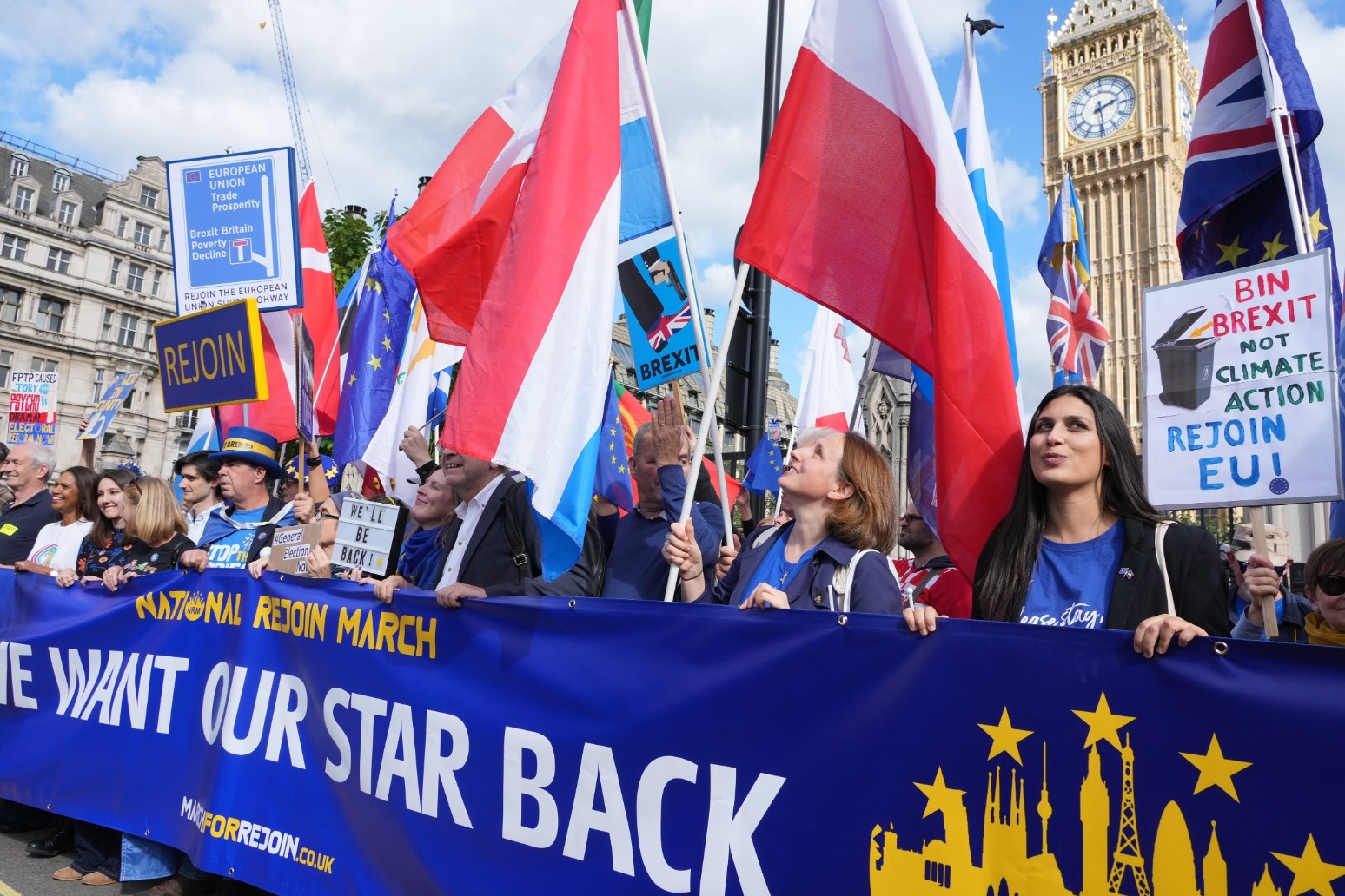 Brexit branded ‘a huge mistake’ as protestors march to re-join EU 