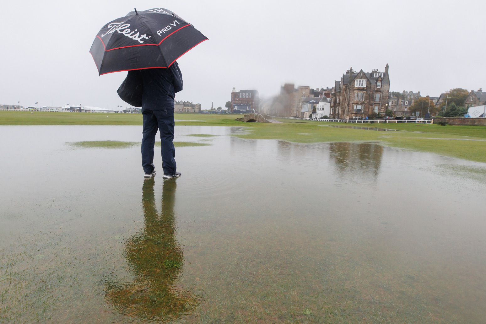 More heavy rain warnings issued after flooding 