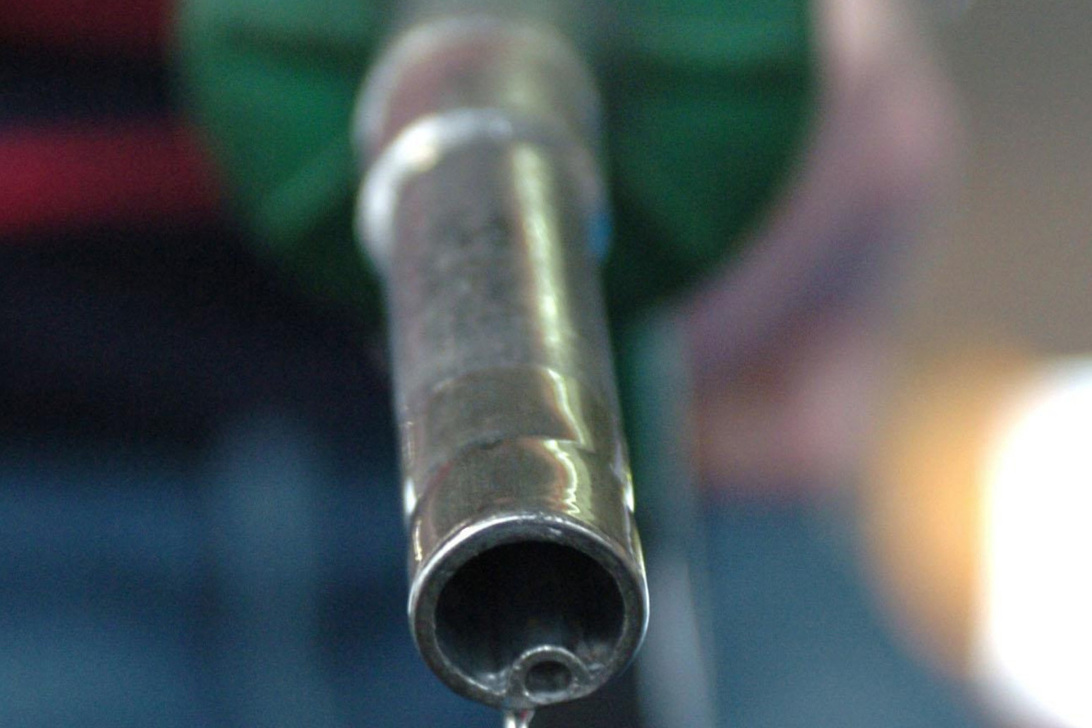 Motoring groups welcome fuel duty freeze 