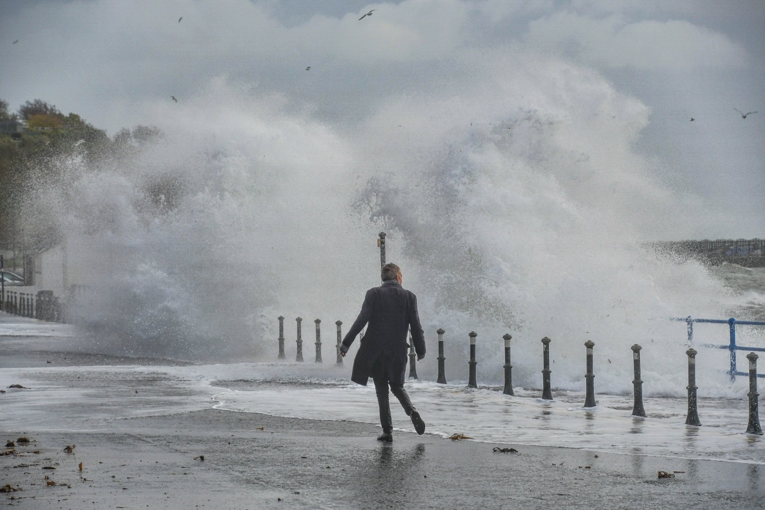 Storm Kathleen brings more disruption to Scotland 