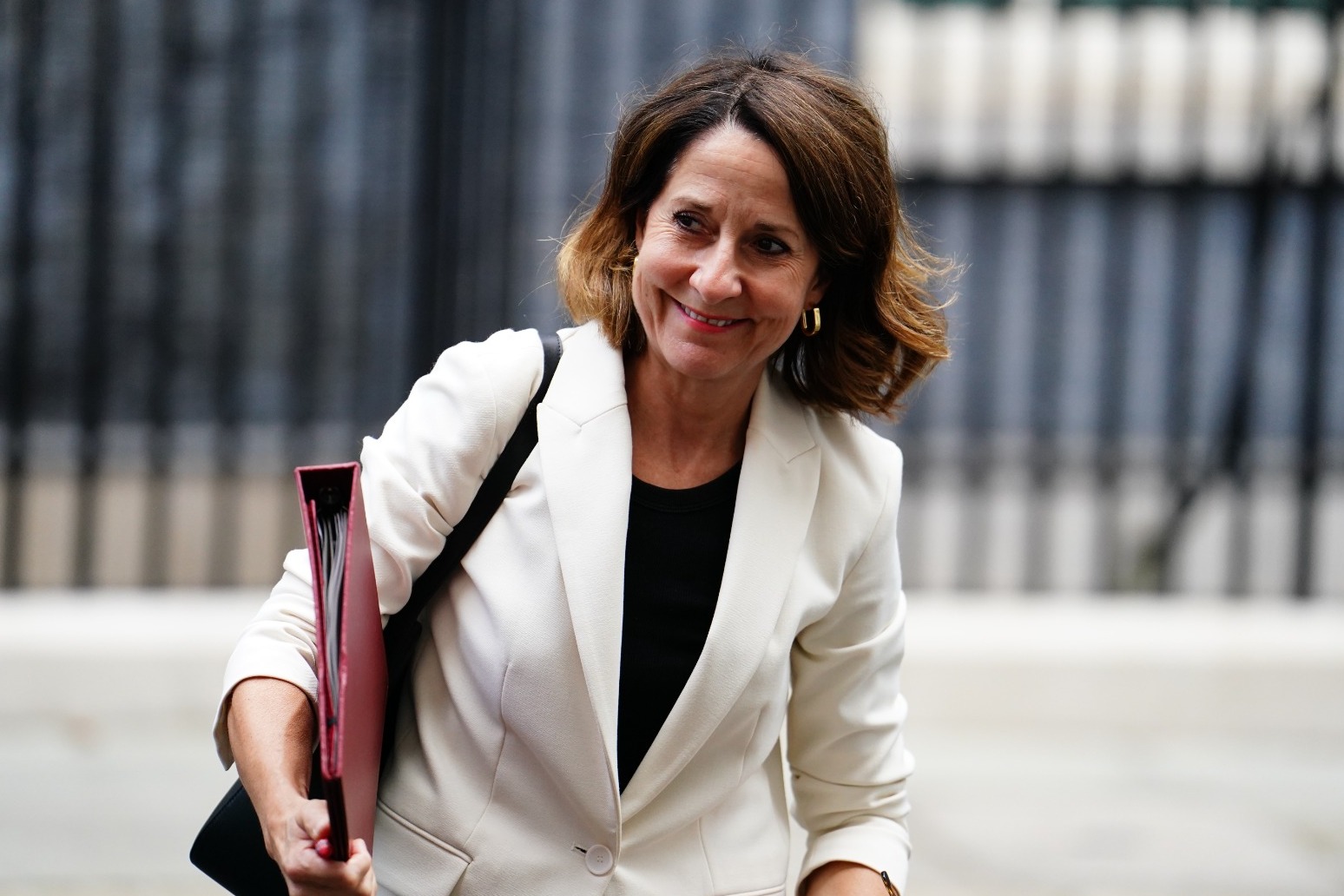 Government pledges to tackle soaring UK economic inactivity 